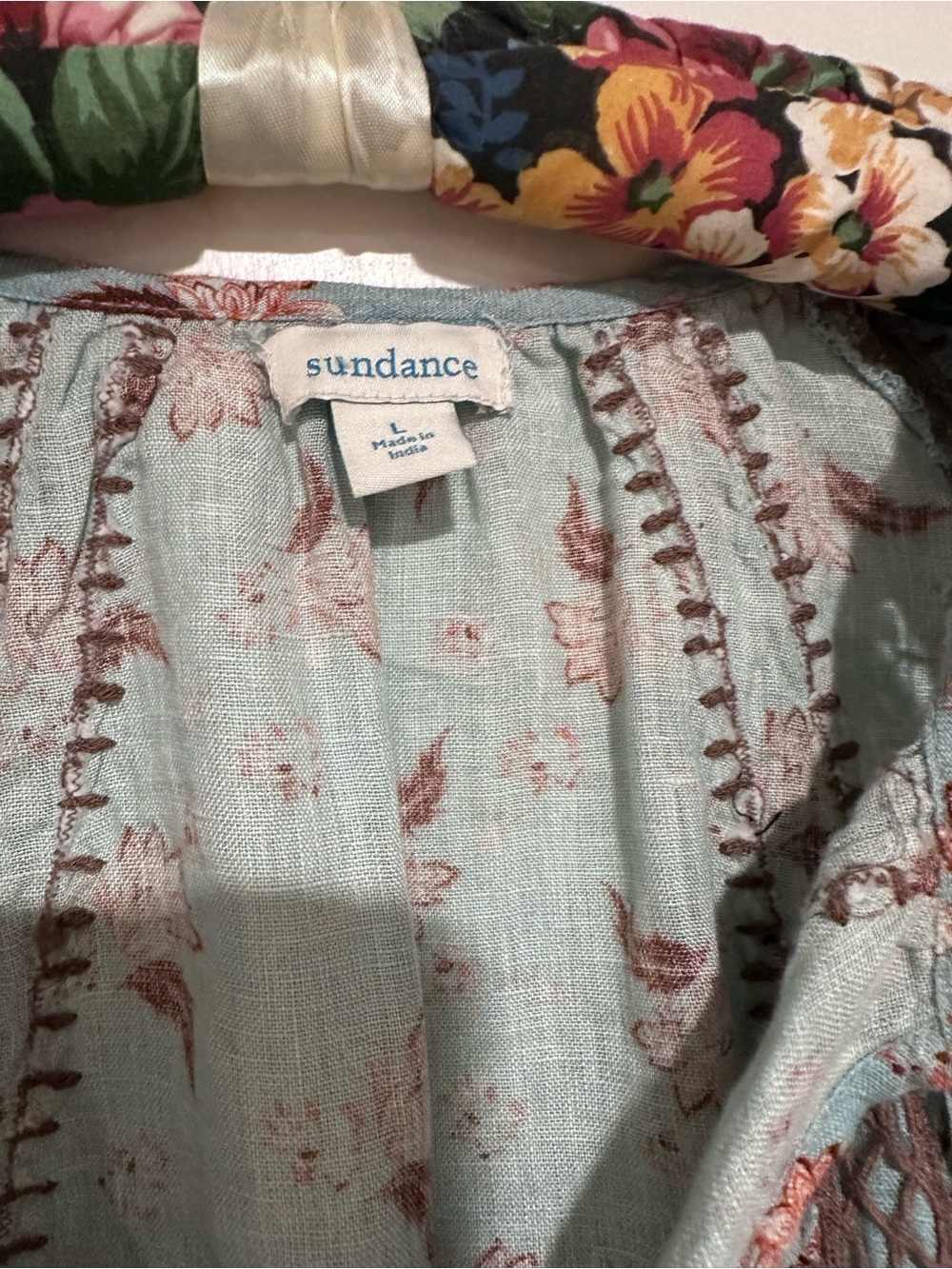 Sundance Light Blue Floral Embroidered Boho Blouse size Large like new condition - Picture 4 of 7